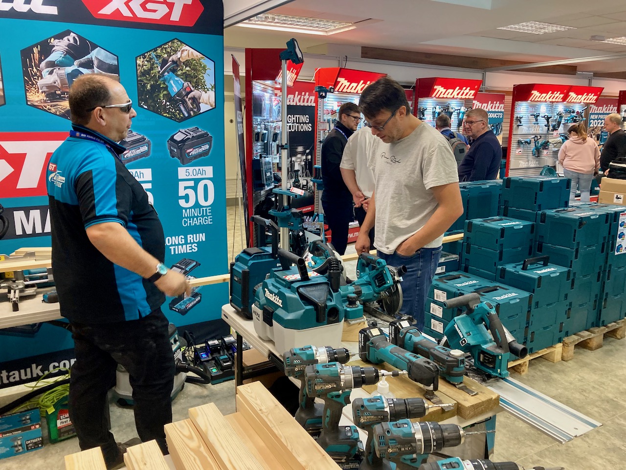 Makita 2022